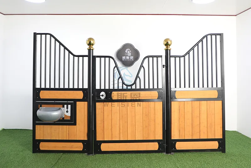 European Style Hinged Door Horse Stalls – V-Yoke Design