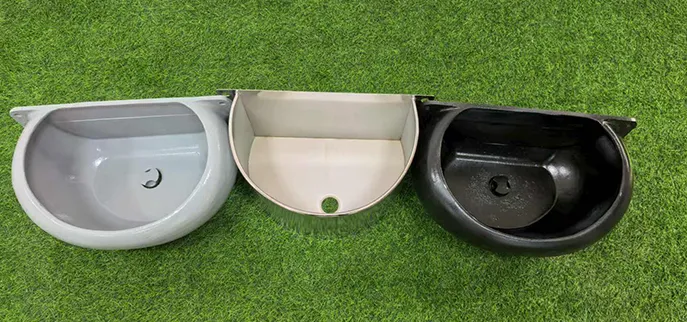 Swivel Feeder
