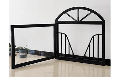 ARCHED WINDOW WITH SAFETY ACRYLIC